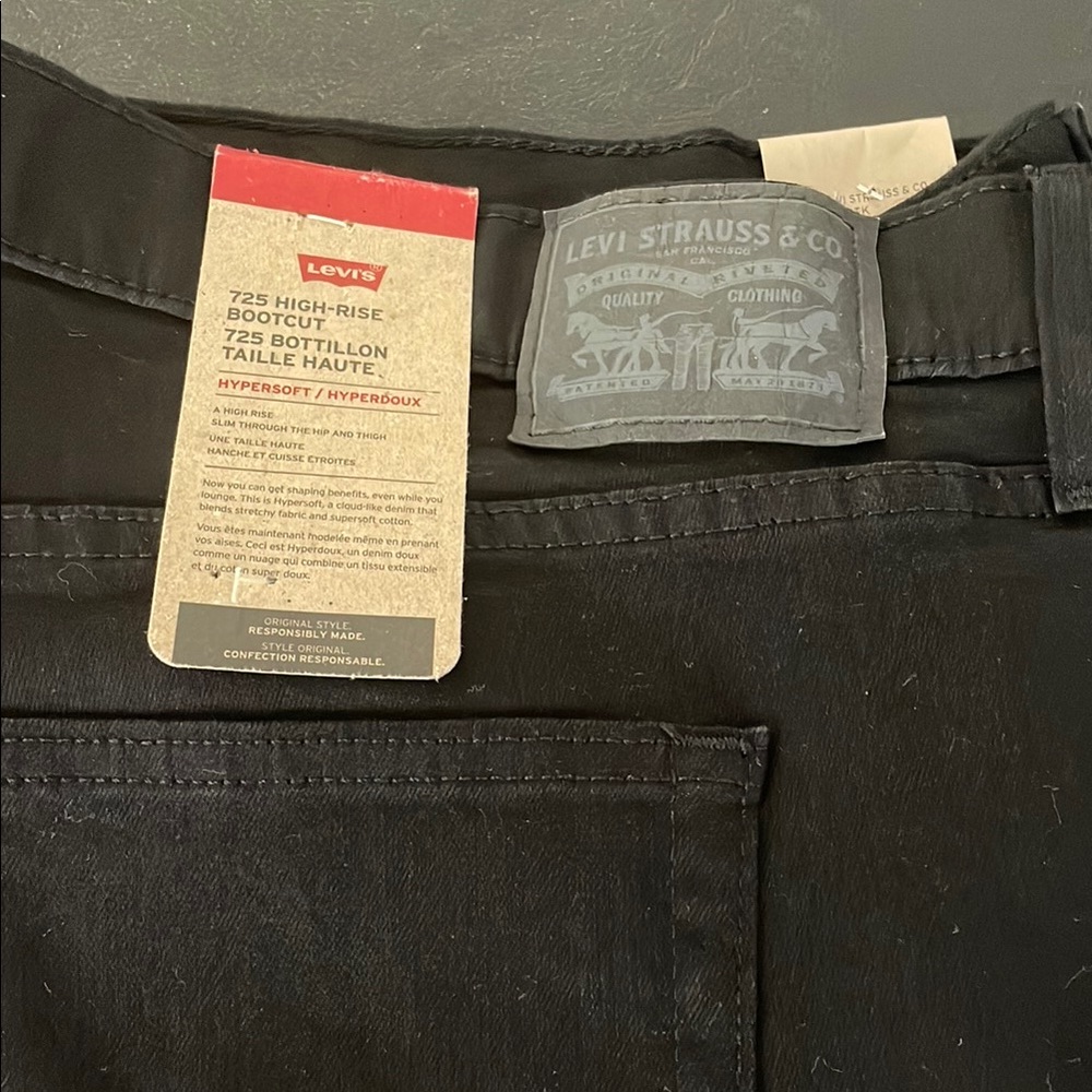 Levi's Women's High Rise Black Jeans